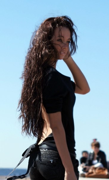 Живу в Москве и готова подарить тебе незабываемые моменты удовольствия. 💋
✔️ Мои услуги включают все, что нужно для полного удовлетворения твоих желаний. Расслабляющий массаж, страстные поцелуи, оральный секс и многое другое - подарят тебе нирвану. ❤️
🔥 Мои клиенты оставляют положительные отзывы о нашей встрече. Мои фото 100% реальны - когда ты меня увидишь, ты останешься в восторге от моей красоты. ✨
Не упускай возможность окунуться в мир страсти и наслаждения со мной в Москве. 🌆 Сделай шаг к наслаждению и свяжись со мной прямо сейчас! 💕 Карина